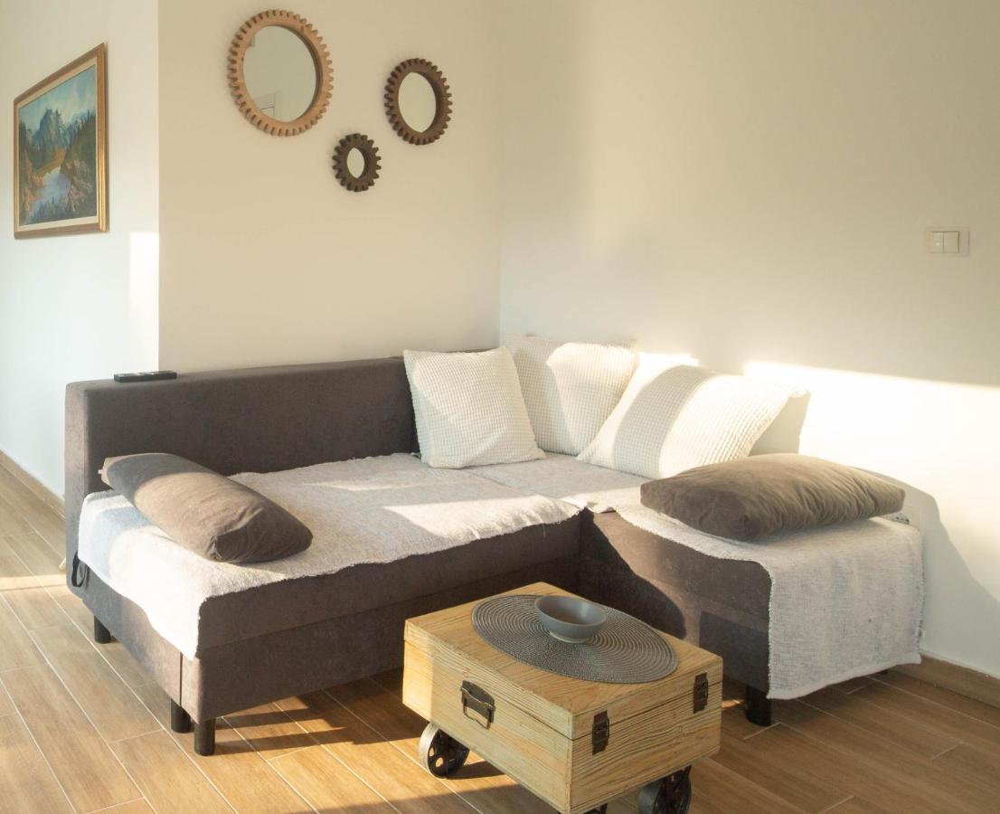 Plamenatz Studio Apartments Virpazar Exterior foto
